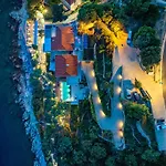 Levanat 2 Apartman *